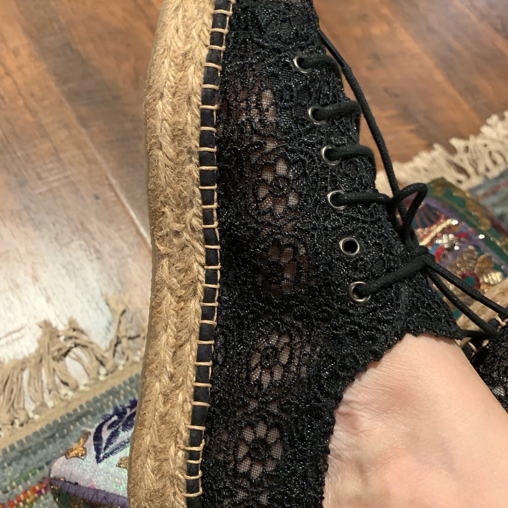 Lace platform espadrilles. - Picture 3 of 8